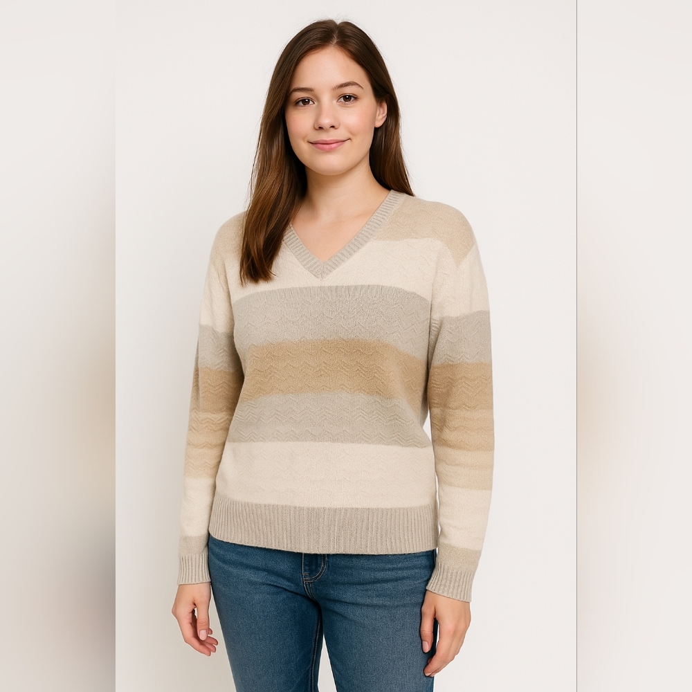 Campus Studio One Vintage‎ 80s Preppy Neutral Vneck Sweater Wool Blend